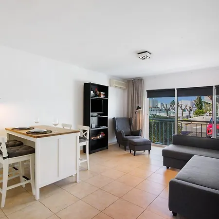 Appartement Costa 54 *